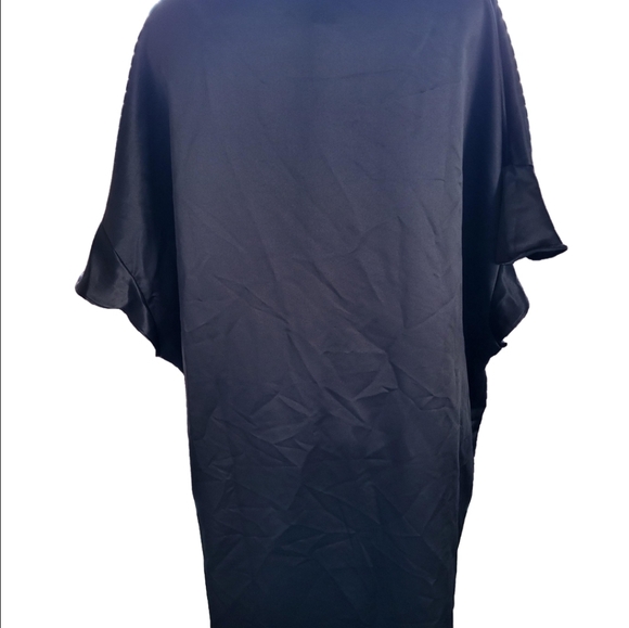 Black Satin Kimono one size Victoria's Secret - Picture 2 of 9